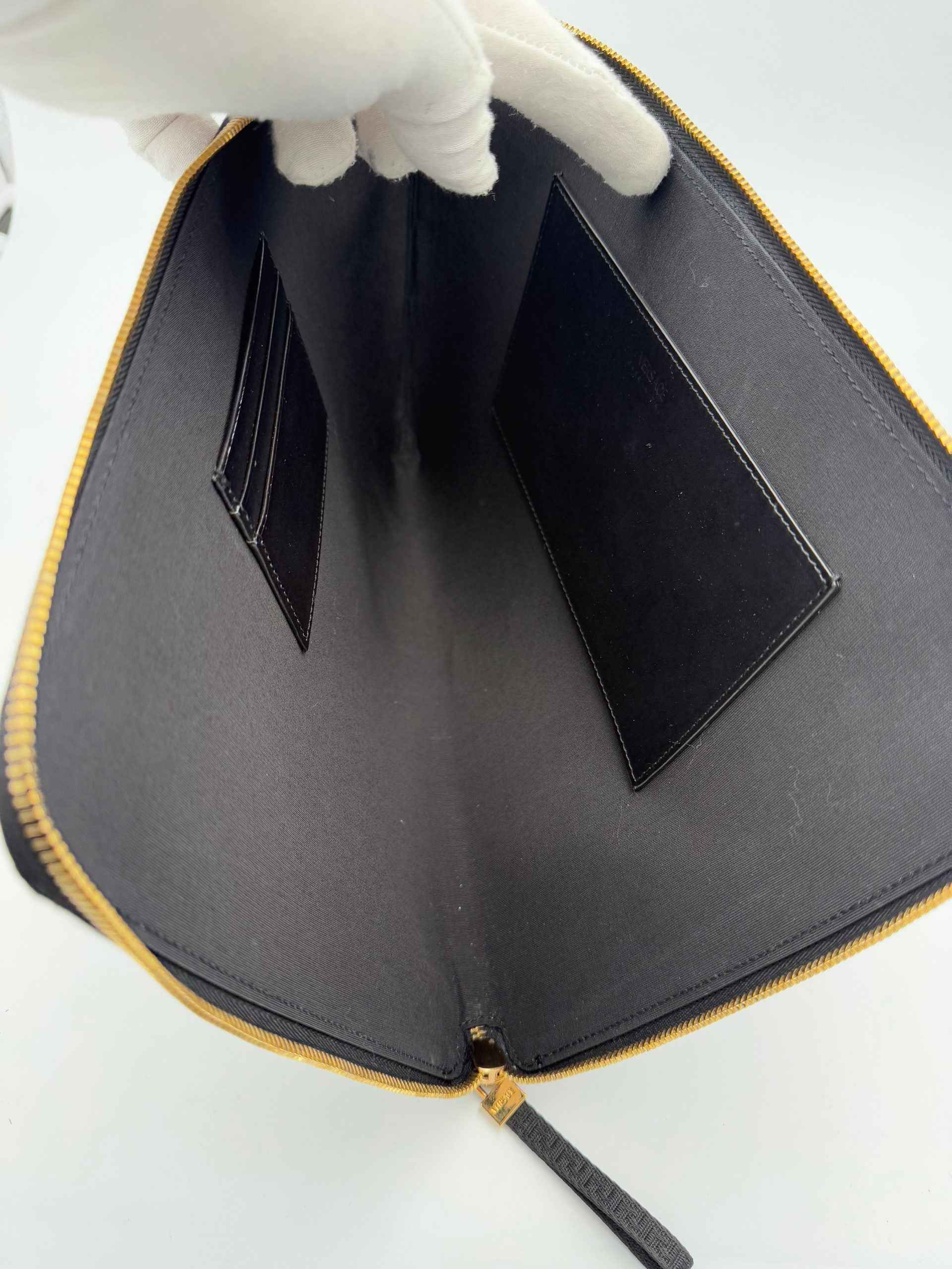 Versace VERSACE LA MEDUSA Signature Leather Clutch