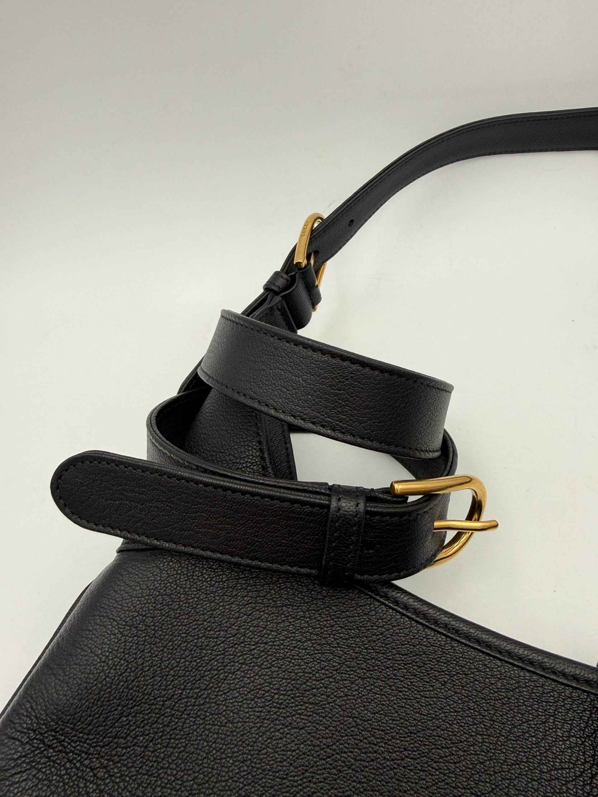 Gucci GUCCI APHRODITE Black Shoulder or Crossbody Bag