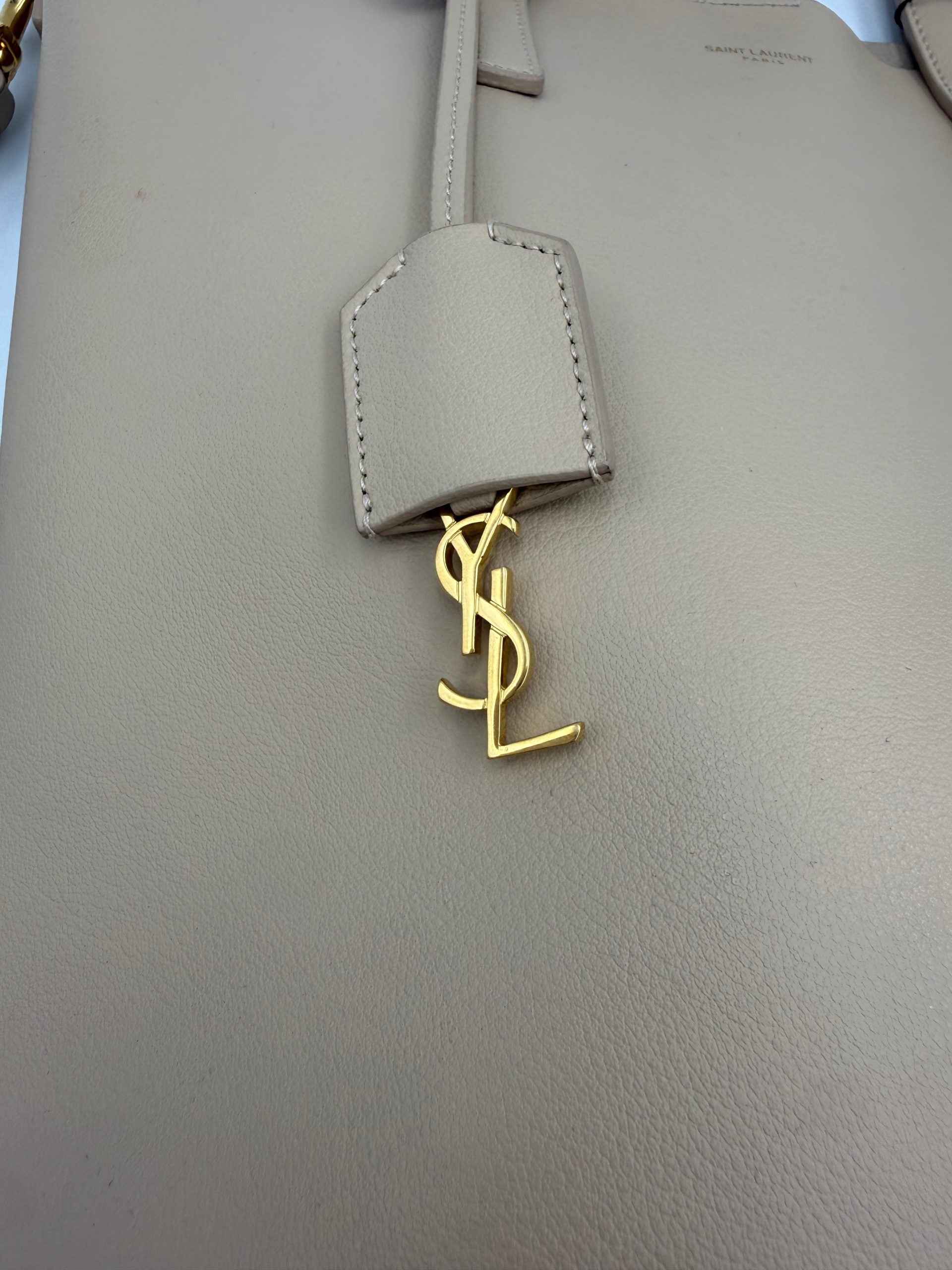 Saint Laurent SAINT LAURENT SHOPPING Beige Bag