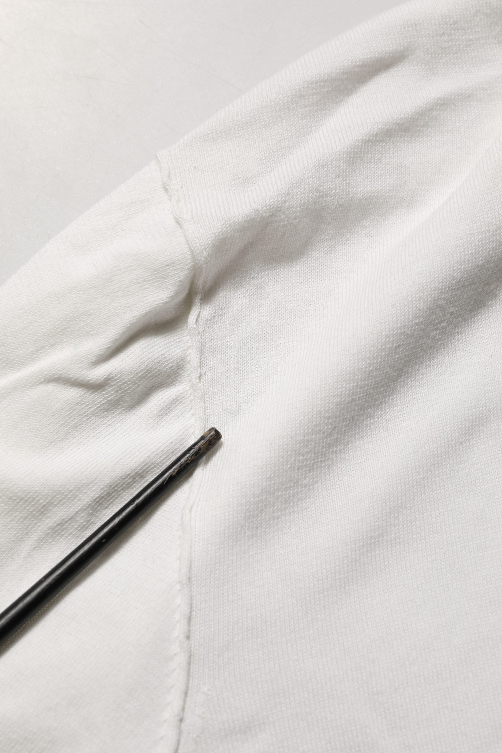 Dolce & Gabbana Black Leaf Print Silk Men Crew Neck T-shirt
