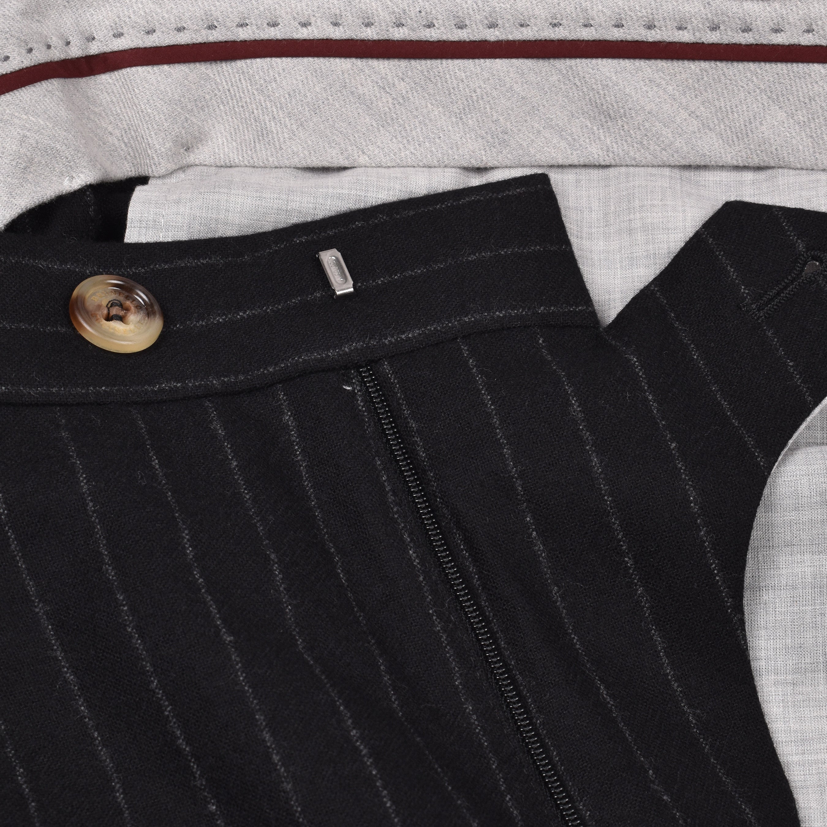 BRUNELLO CUCINELLI MEN'S BLACK VIRGIN WOOL PINSTRIPE TROUSERS