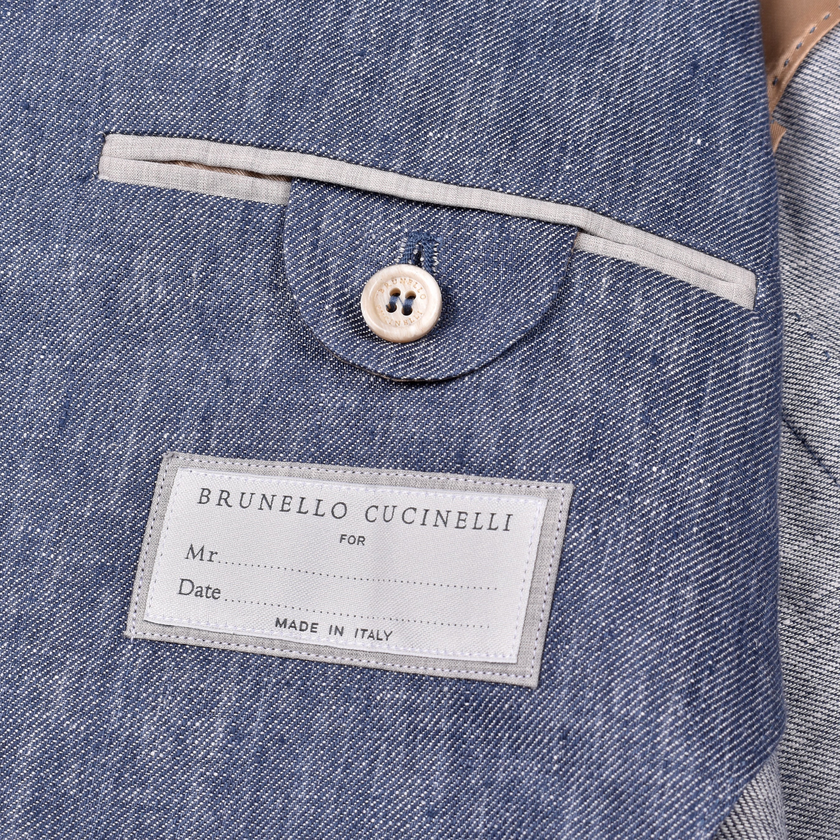 BRUNELLO CUCINELLI MEN'S DENIM BLUE LINEN THREE-BUTTON SUIT