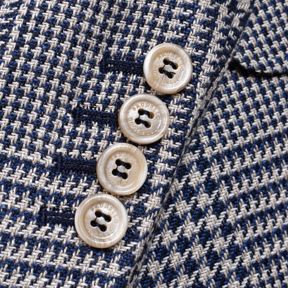 BRUNELLO CUCINELLI MEN'S NAVY WOOL SILK HOUNDSTOOTH BLAZER