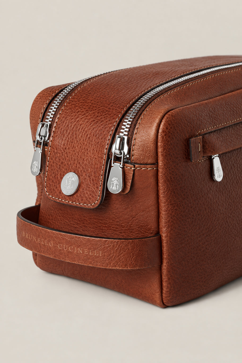 BRUNELLO CUCINELLI MEN'S COPPER LEATHER ZIP BAG