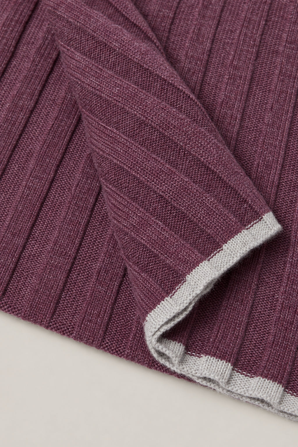 BRUNELLO CUCINELLI MEN'S GRAPE WOOL RIBBED SCARF