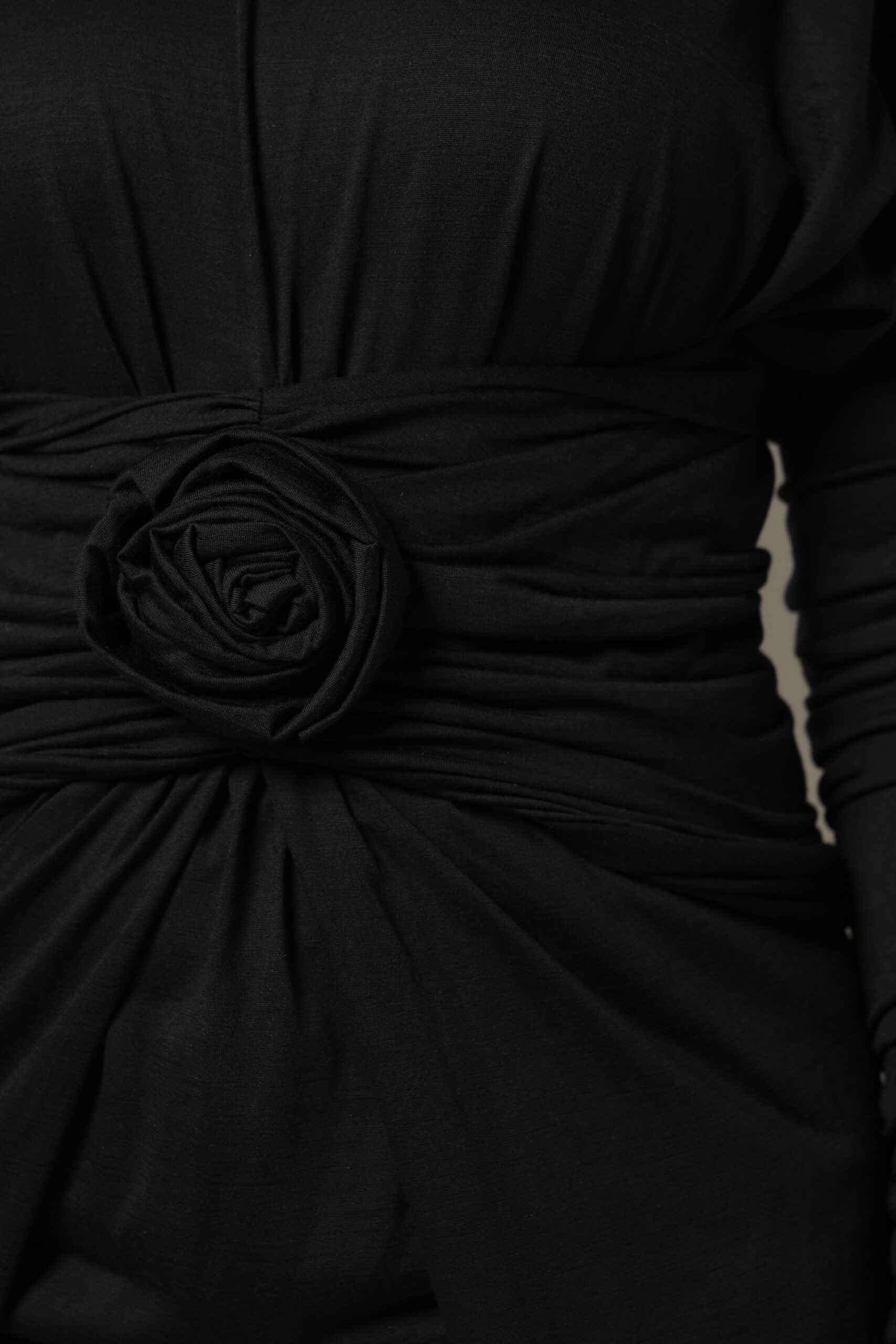 Dolce & Gabbana Black Wool Long Sleeves Sheath Midi Dress