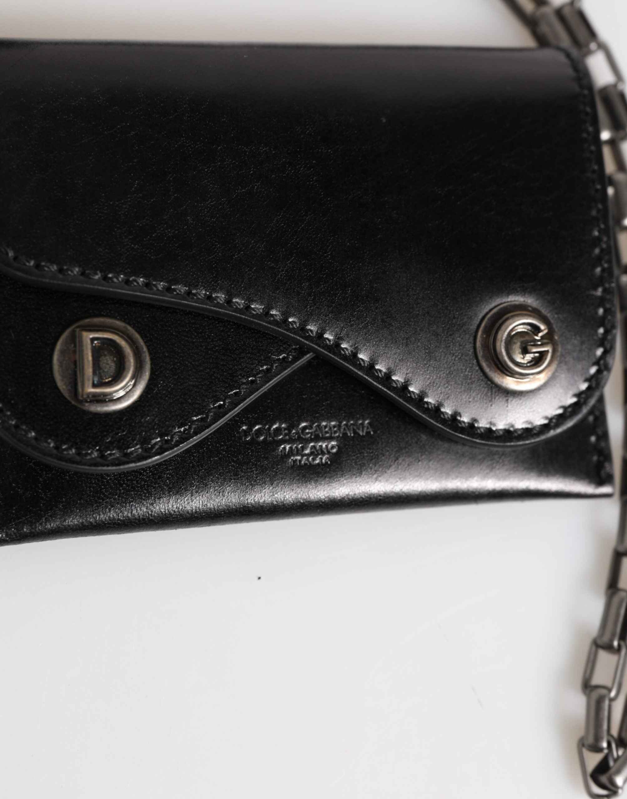 Dolce & Gabbana Black Cavallo Leather Wallet Chain Snap Bifold Card Holder
