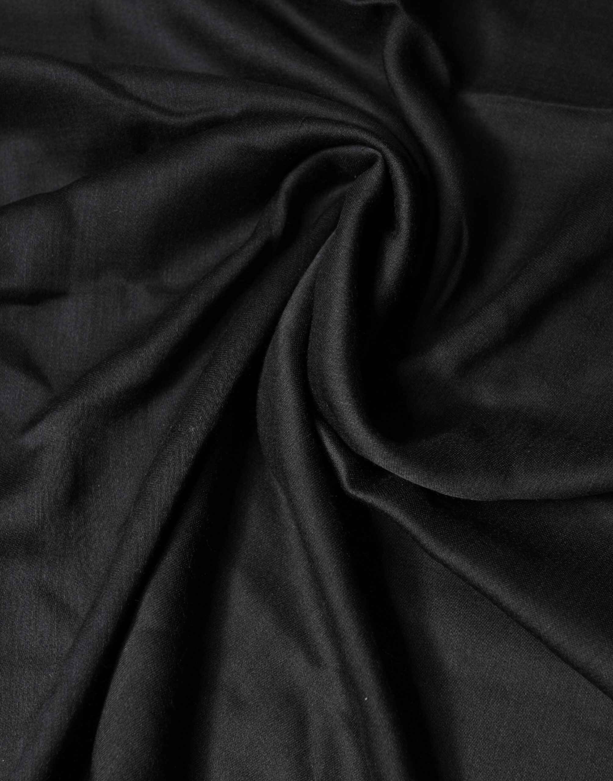 Dolce & Gabbana Black Lace Stole Neck Wrap Shawl Scarf