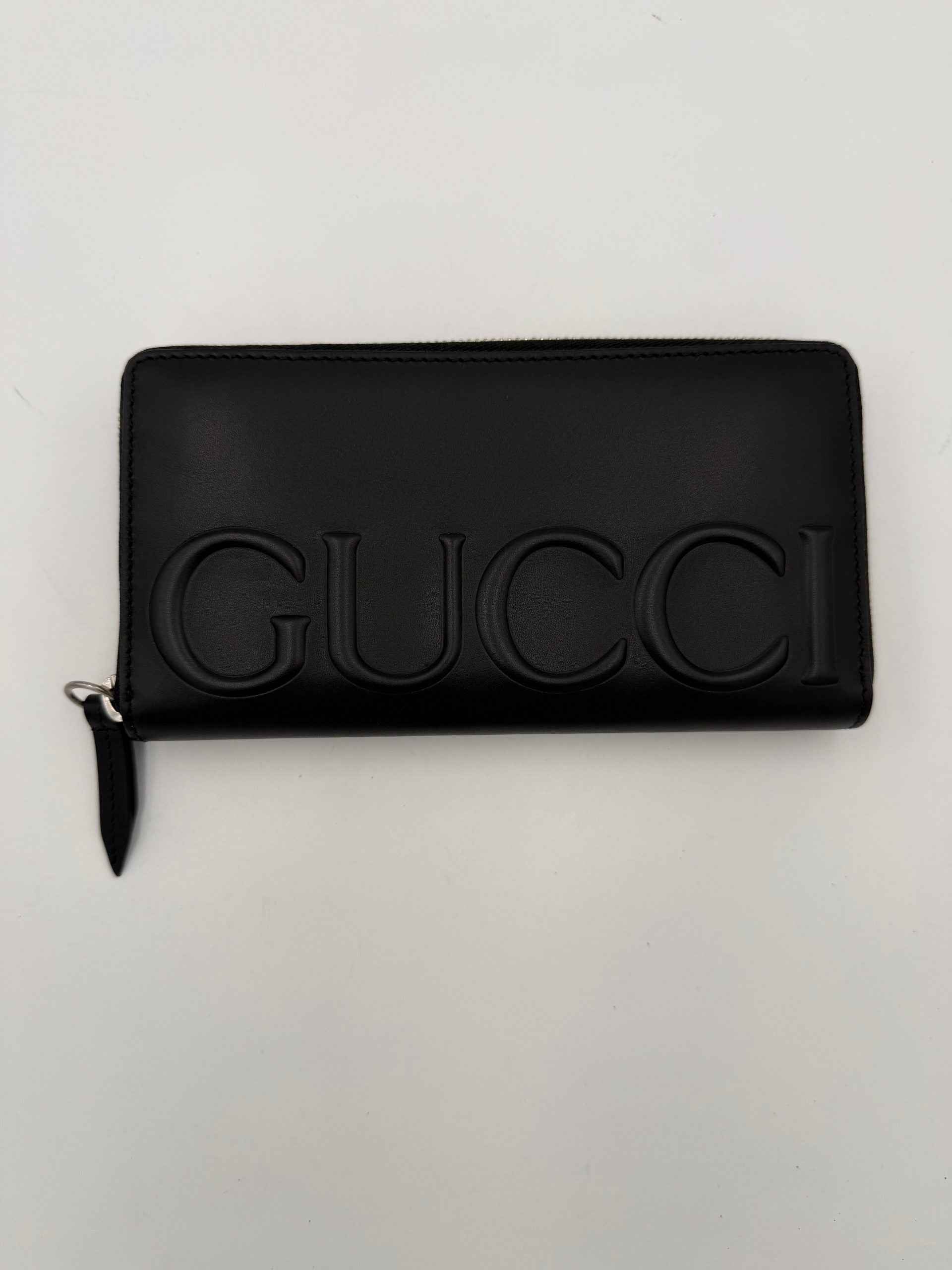 Gucci GUCCI Zip Black Front Logo Embossed Wallet