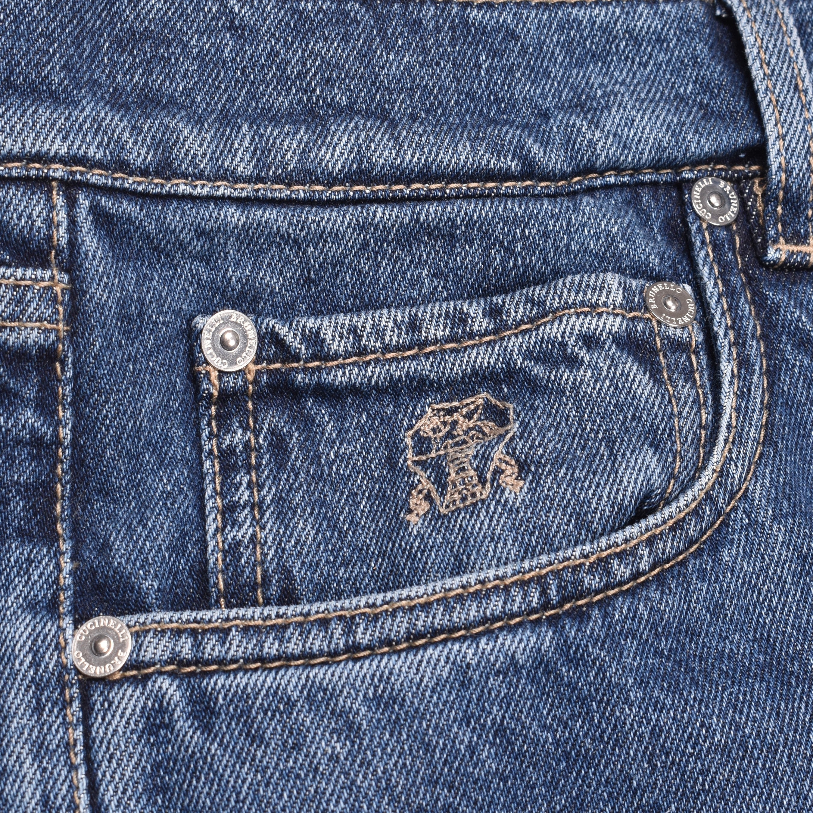 BRUNELLO CUCINELLI MEN'S MEDIUM BLUE DENIM JEANS