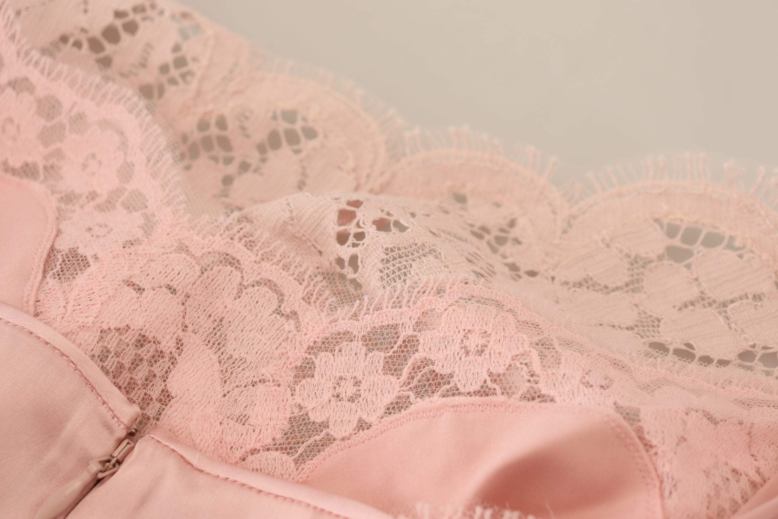Dolce & Gabbana Pink Floral Lace Sleeveless Tank Blouse Top