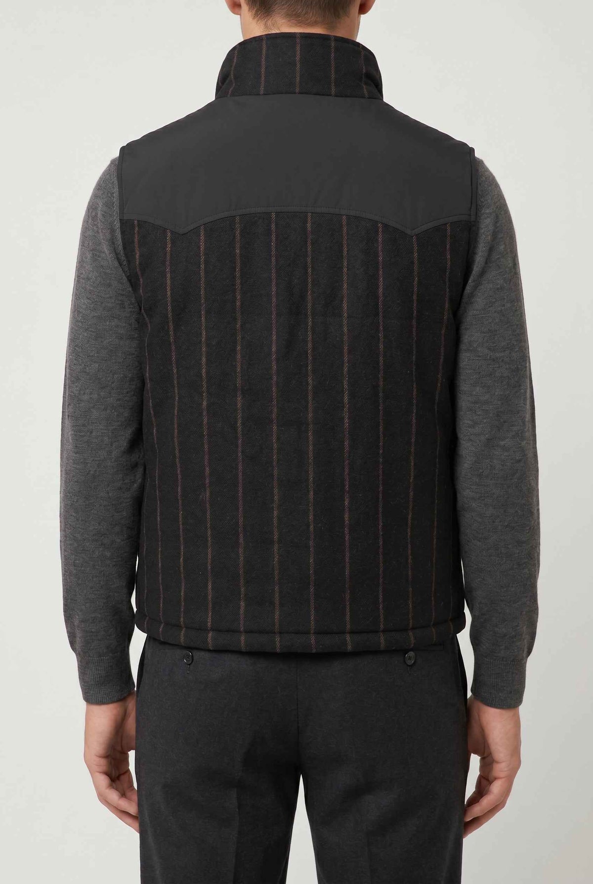 BRUNELLO CUCINELLI MEN'S BLACK STRIPED WOOL VEST