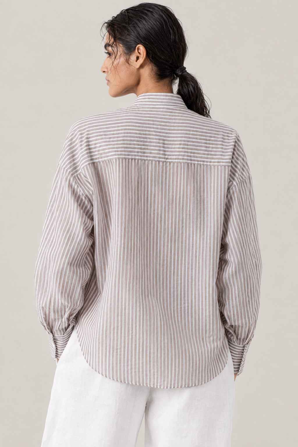 BRUNELLO CUCINELLI WOMEN'S BEIGE SILK BLEND SHIRT