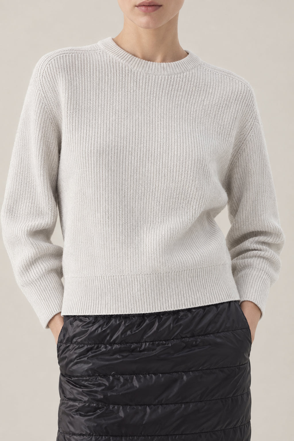 BRUNELLO CUCINELLI WOMEN'S WHITE WOOL CREW NECK SWEATER