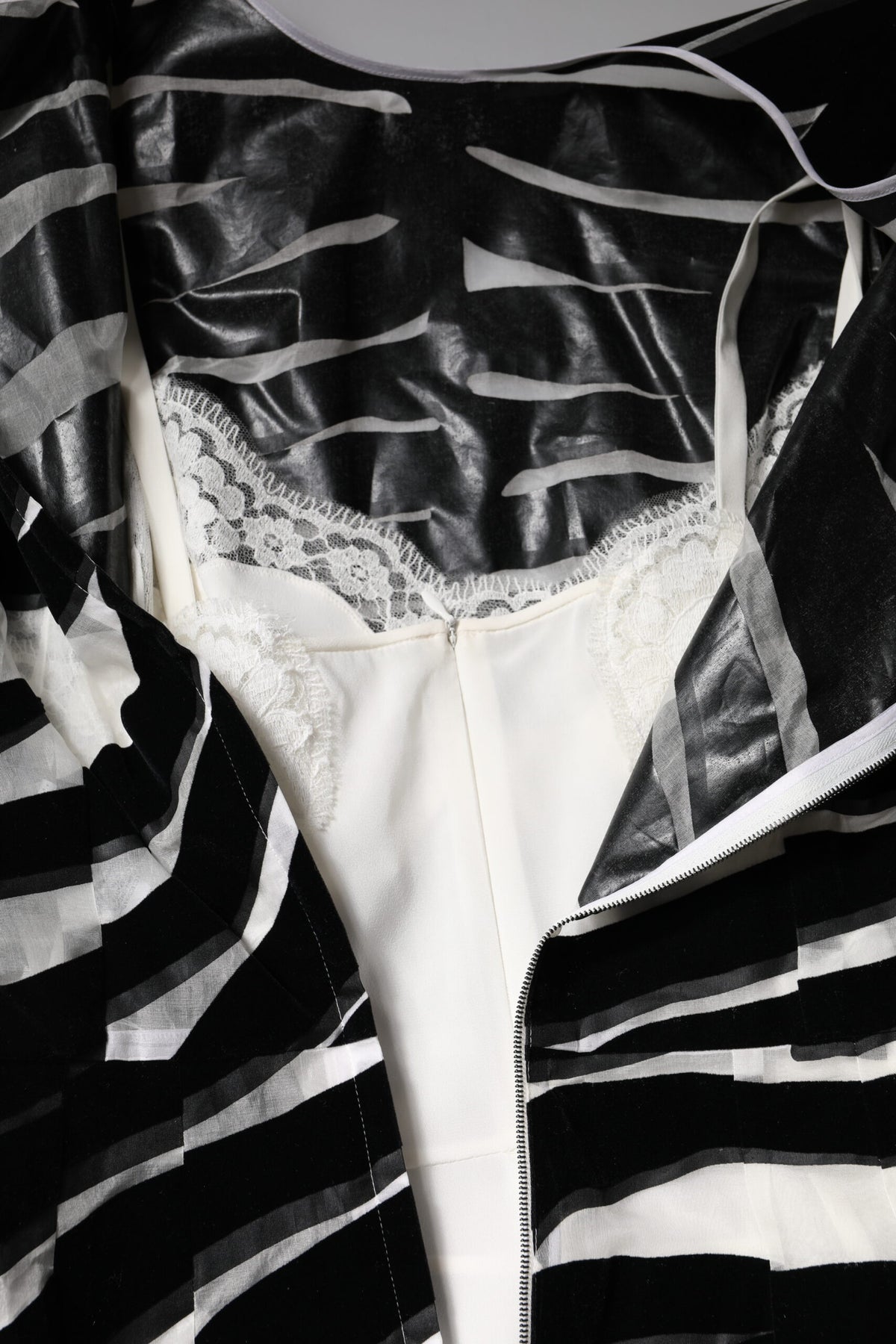 Dolce & Gabbana Black White Zebra A-line Sheath Mini Dress
